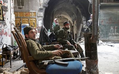 Fransız gazeteci Suriyede öldürüldü 