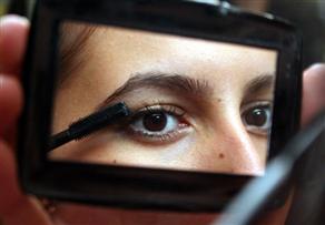 Kozmetik ürünlerine AB ayarı