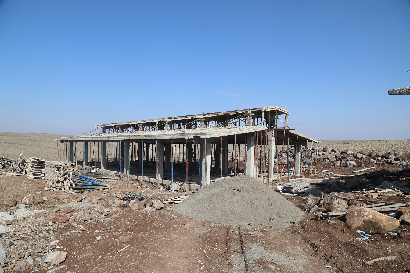 SİVEREK HAYVAN REHABİLİTASYON MERKEZİ ÇALIŞMALARI DEVAM EDİYOR