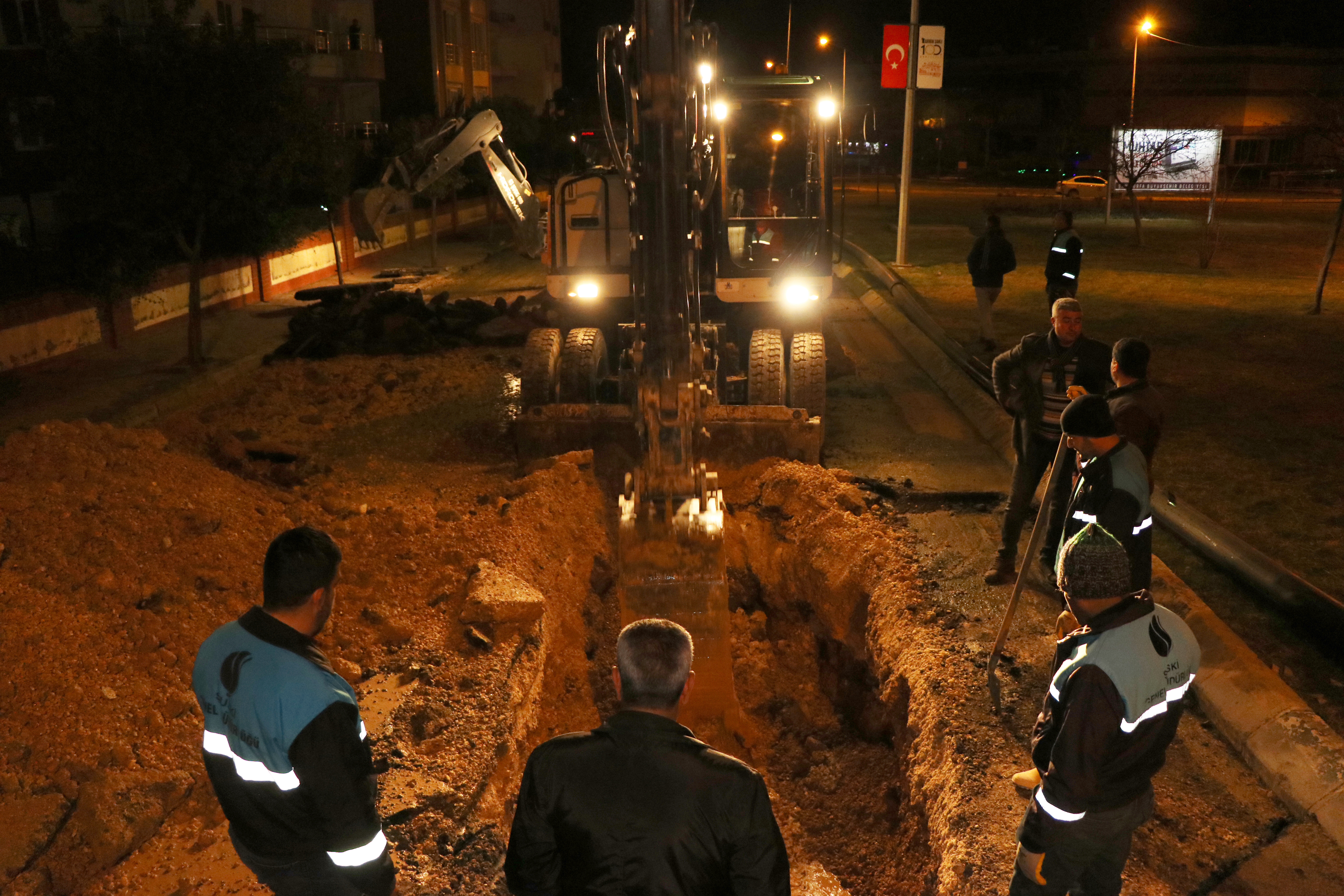 ŞUSKİ, VATANDAŞLARDAN GELEN TALEPLERİ ANINDA KARŞILIYOR