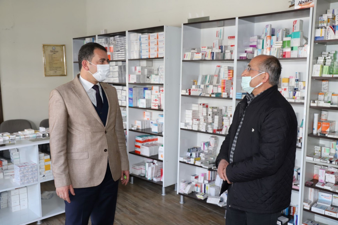 KARAKÖPRÜ’DE İLAÇ TOPLAMA MERKEZİ AÇILDI