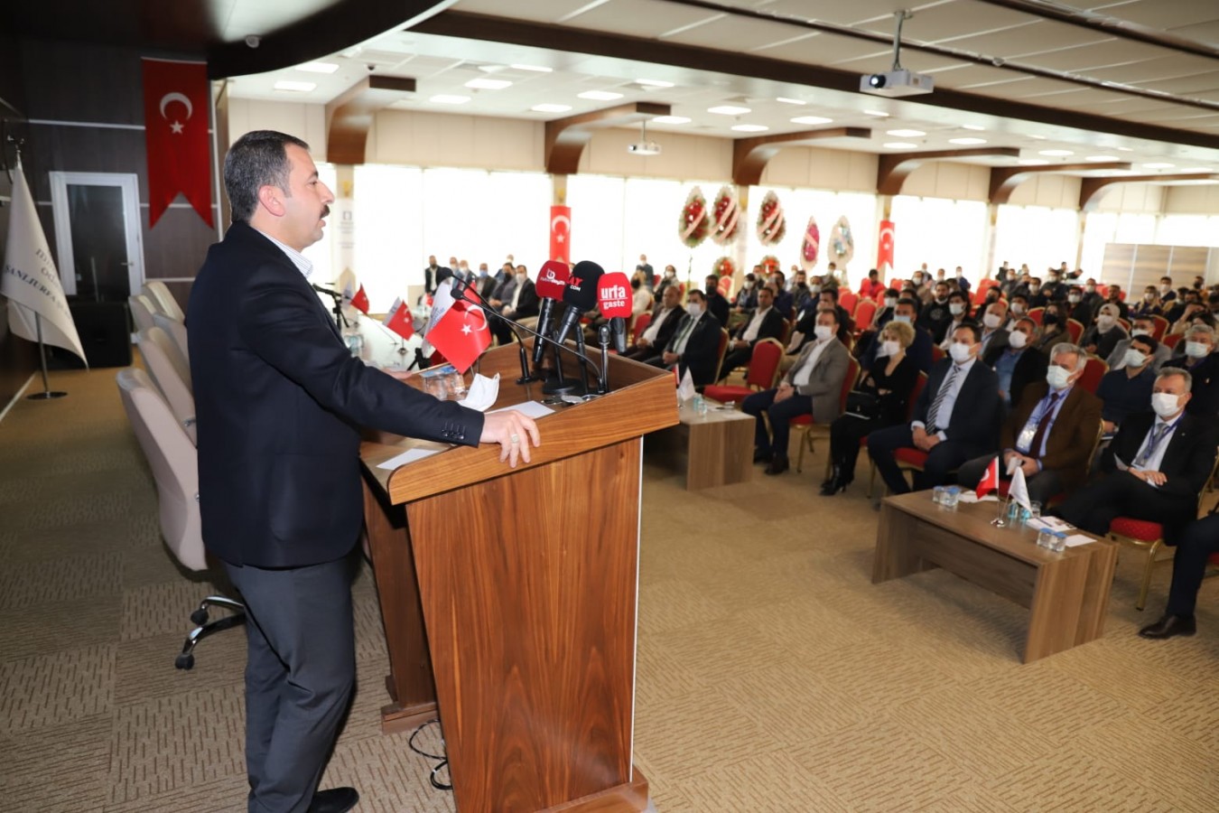 BAŞKAN BAYDİLLİ MİMARLAR ODASI GENEL KURULUNA KATILDI