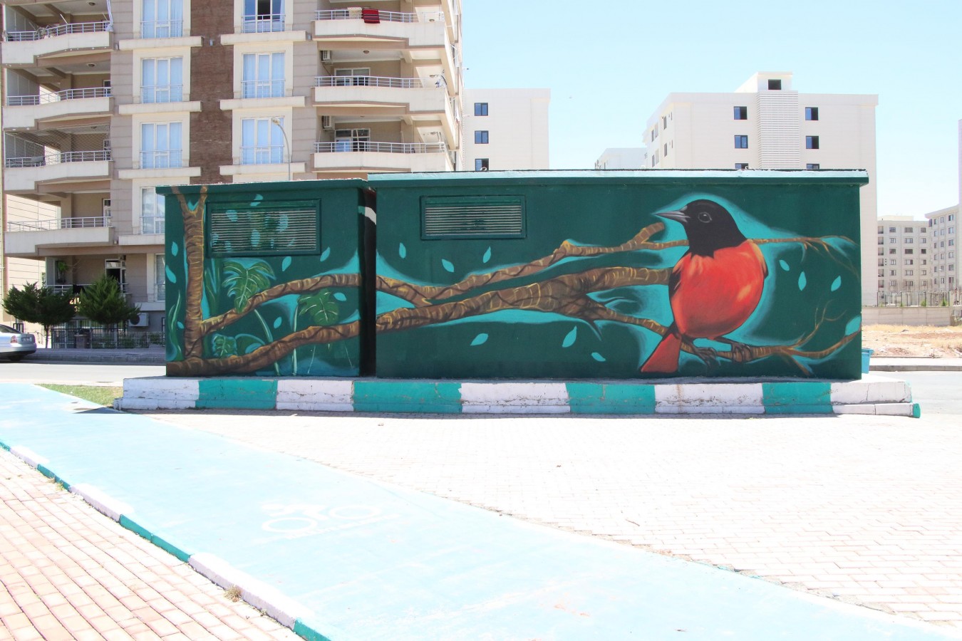 HALİLİYE’DE PARKLAR, İLÇENİN ÇEHRESİNİ DEĞİŞTİRİYOR