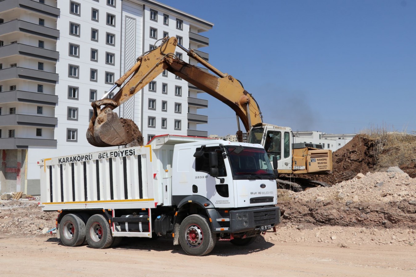 SEYRANTEPE’YE YENİ YOLLAR KAZANDIRILIYOR