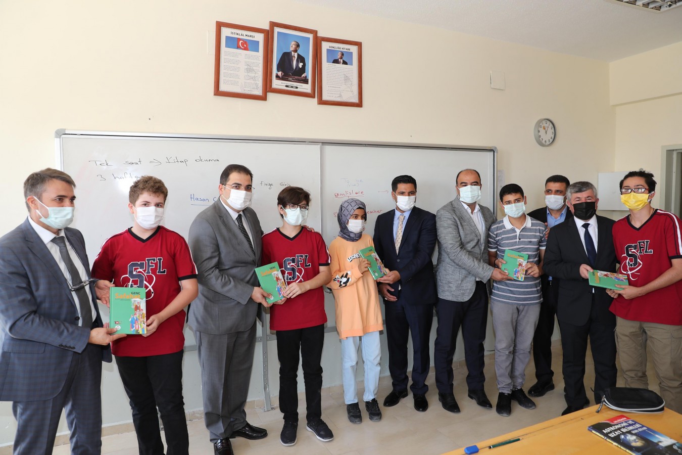 BAŞKAN CANPOLAT, EĞİTİM YILININ İLK DERSİNDE ÖĞRENCİLERLE BULUŞTU