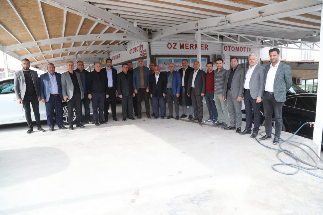 BAŞKAN KUŞ, ESNAFLA İÇ İÇE