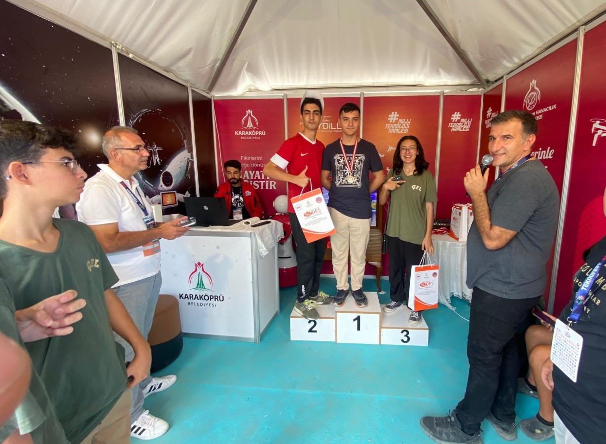 KARAKÖPRÜ BELEDİYESİ TEKNOFEST İZMİR’DE YERİNİ ALDI