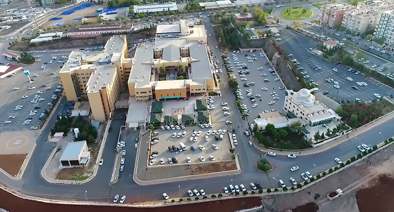 Göz sağlığınızı korumak için düzenli aralıklarda göz muayenesi yaptırın