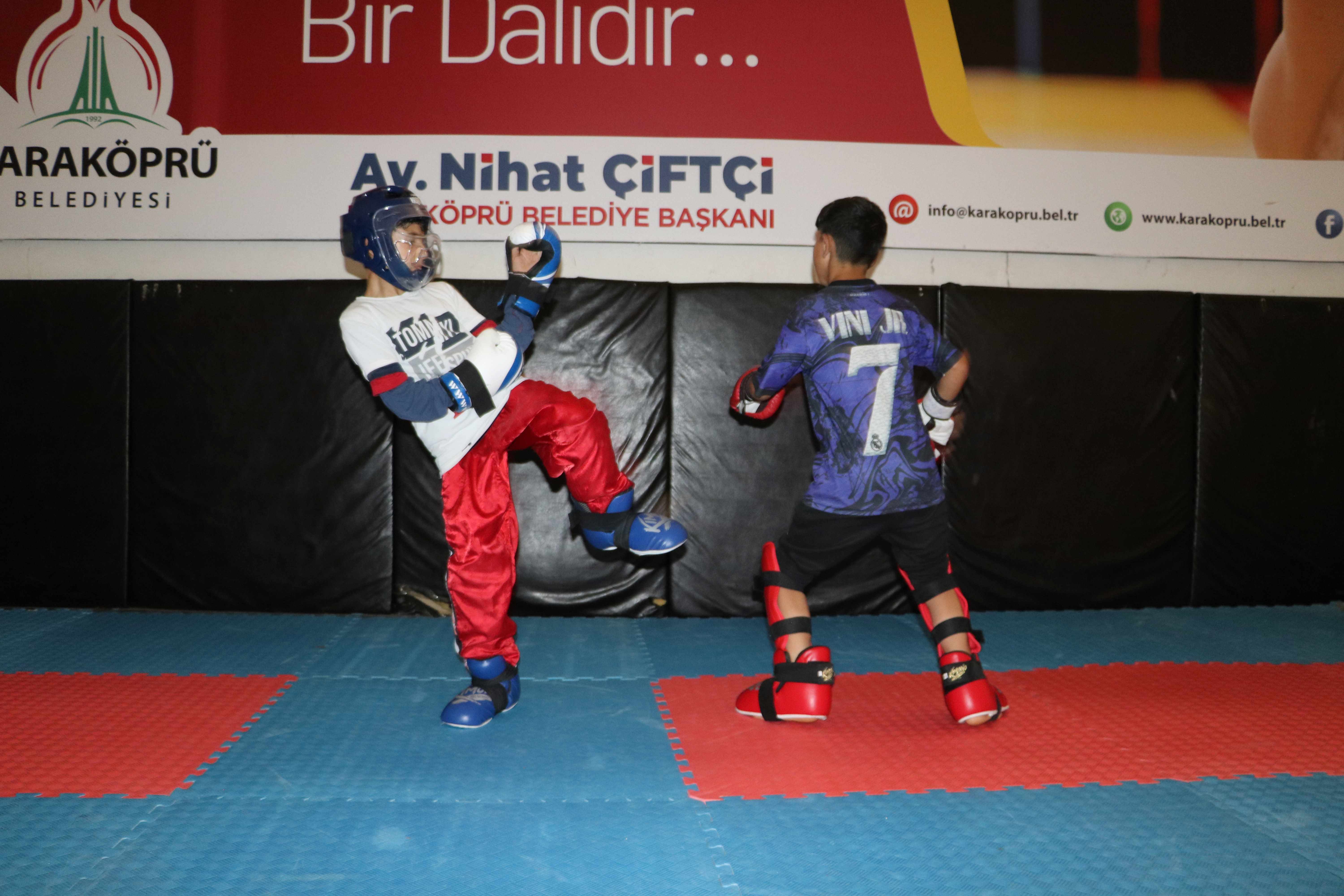 KARAKÖPRÜ’DE GENÇ SPORCULAR TÜRKİYE ŞAMPİYONASINA HAZIRLANIYOR