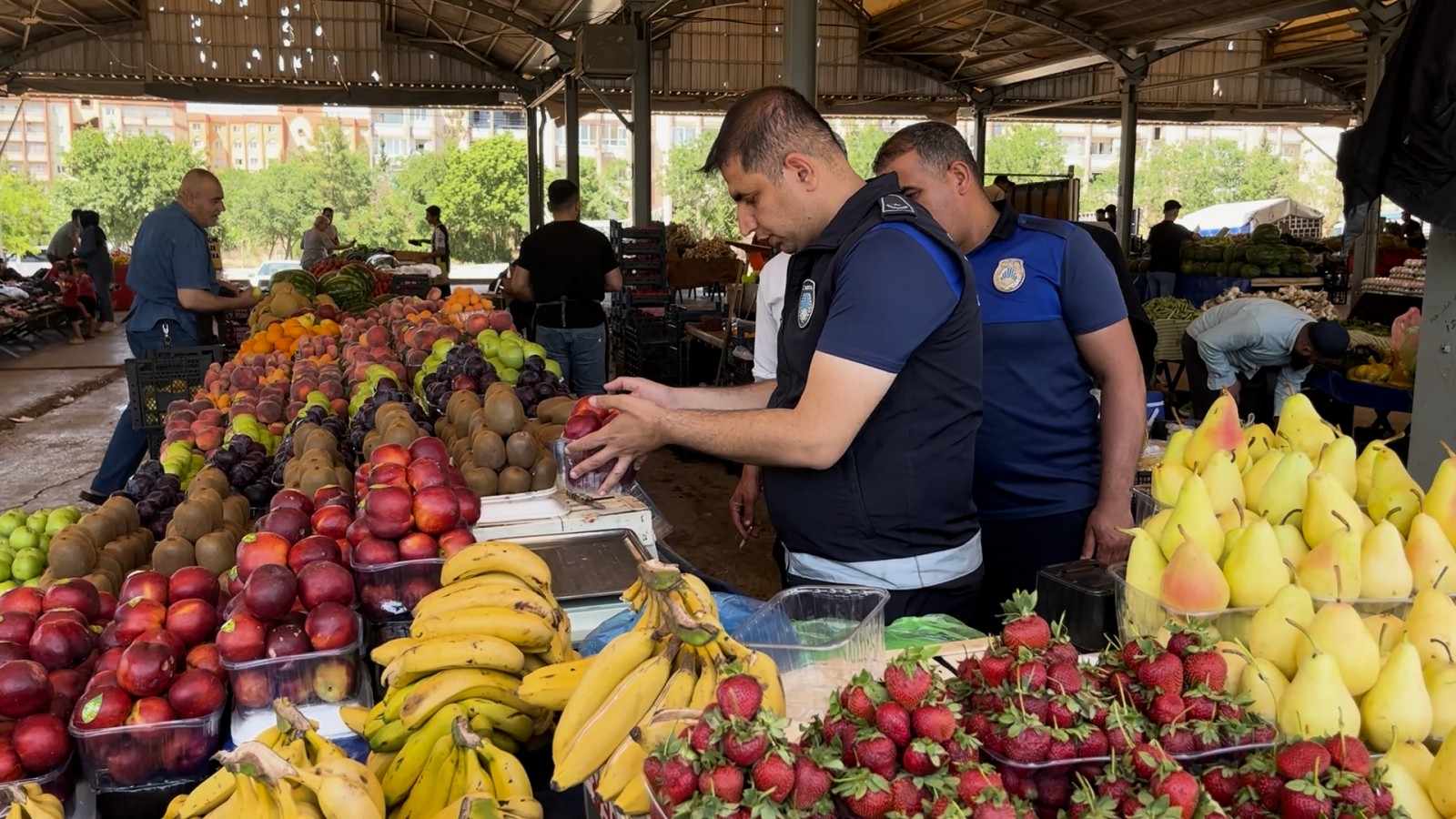 Eyyübiye’de Zabıta Denetimleri Aralıksız Devam Ediyor
