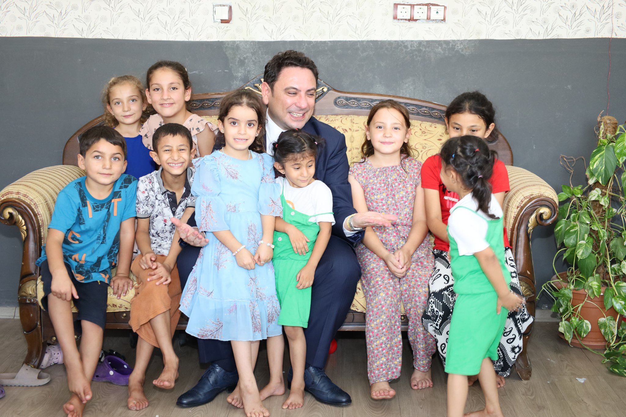 HALİLİYE KAYMAKAMI ŞAHİN'DEN REHABİLİTASYON MERKEZİNE ZİYARET