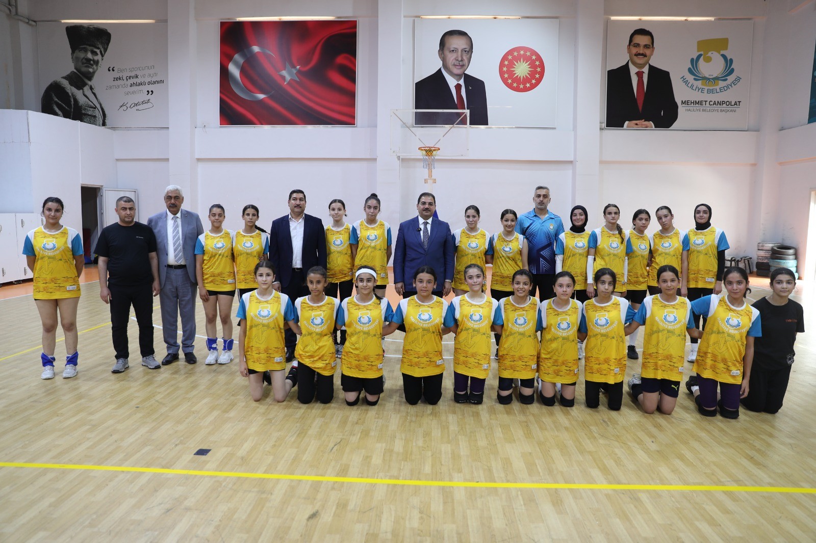 BAŞKAN CANPOLAT'TAN DÜNYA ŞAMPİYONU OCAKOĞLU'NA MORAL ZİYARETİ