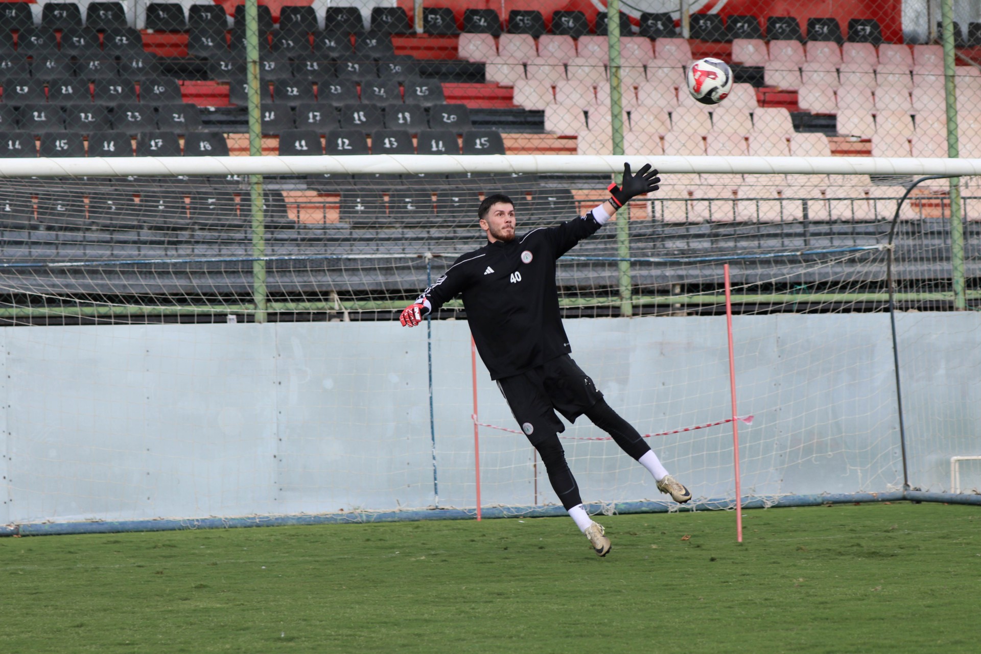 KARAKÖPRÜ BELEDİYESPOR'DAN TARAFTARA ÇAĞRI 