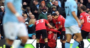 Son sözü Van Persie söyledi