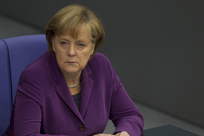 Merkel devlet medyasını ikaz