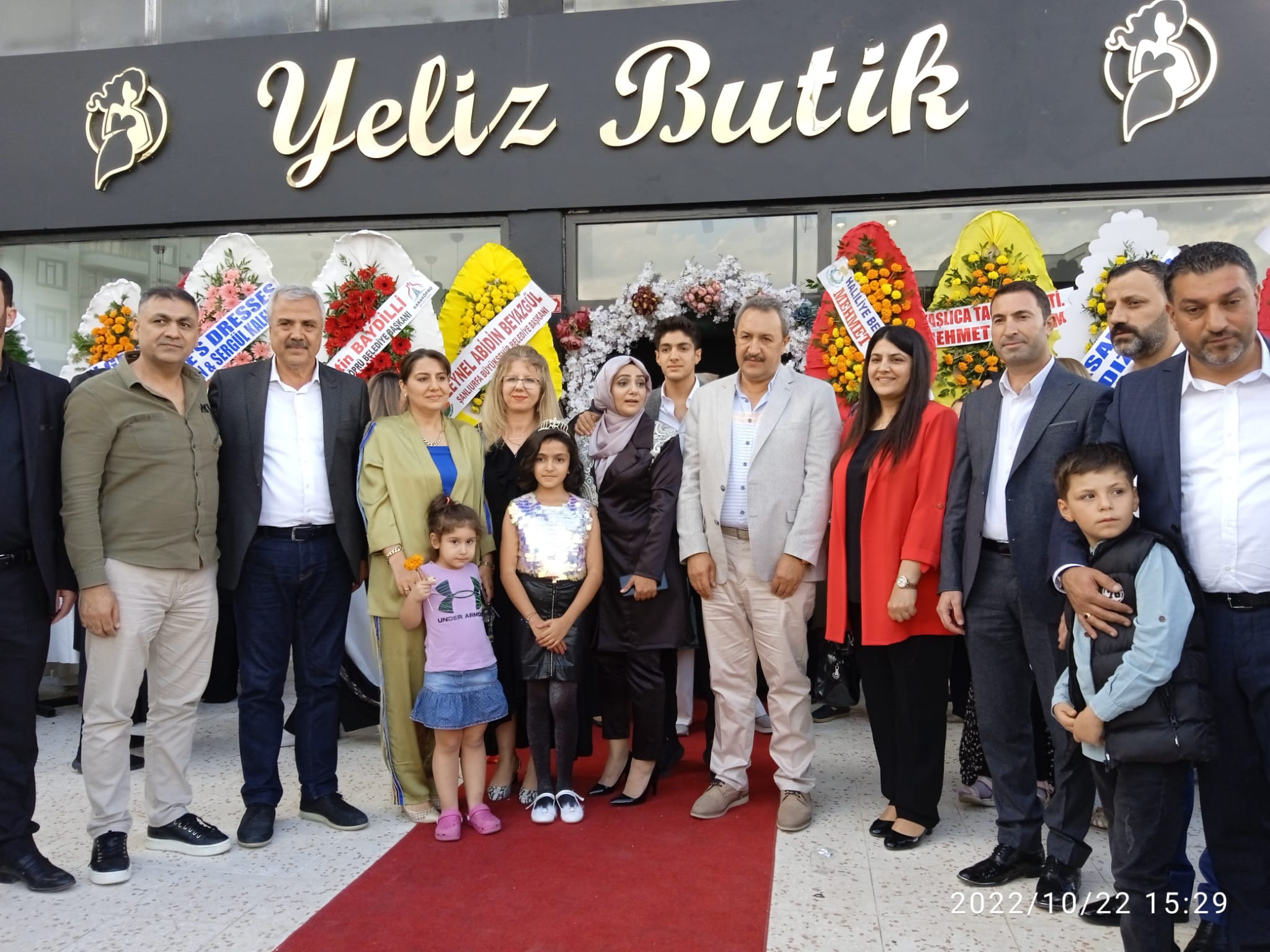 Urfa'da Bayan Giyiminin Yeni Adresi Yeliz Butik Karaköprü'de Açıldı