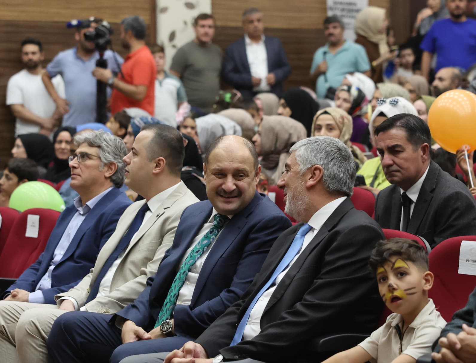 BÜYÜKŞEHİR, 700 BİSİKLETLE KUR’AN KURSU ÖĞRENCİLERİNE UNUTULMAZ SEVİNÇ