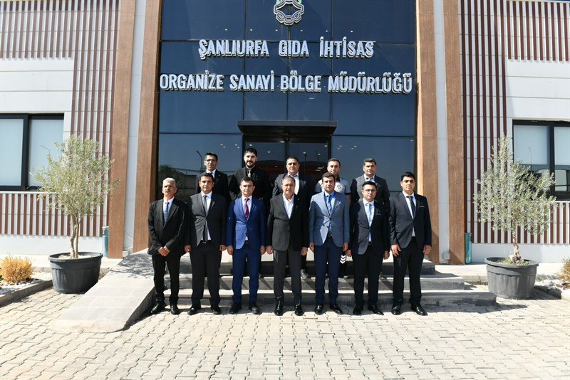 Şanlıurfa Valisi Hasan Şıldak, Gıda İhtisas Organize Sanayi Bölgesinde incelemelerde bulundu.