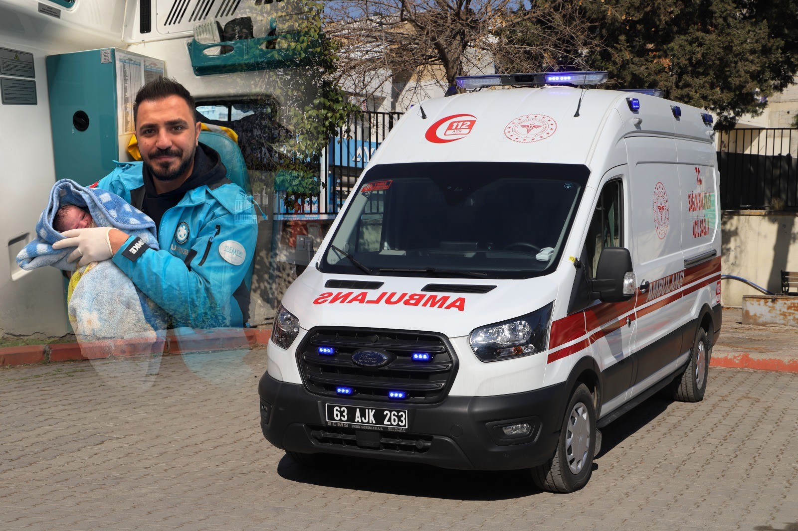Ambulansta Doğum: Anne, Bebeğine Doğumu Gerçekleştiren ATT’nin Adını