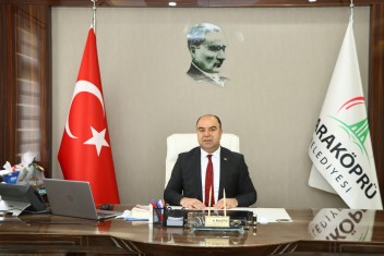 BAŞKAN NİHAT ÇİFTÇİDEN 30 AĞUSTOS
