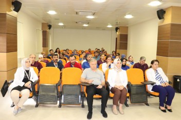 SONBAHAR VE KIŞ AYLARINDA SESSİZ TEHDİT! UYUZ VAKALARINDA