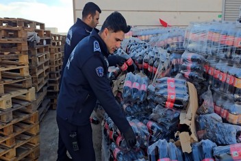 Eyyübiye Zabıtası 8000 Şişe Kola İmha