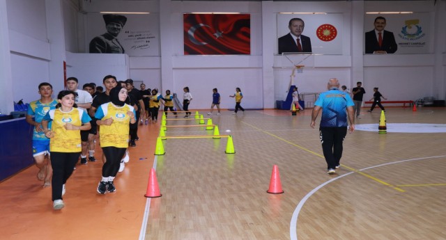 HALİLİYEDE GELECEĞİN KAHRAMANLARI