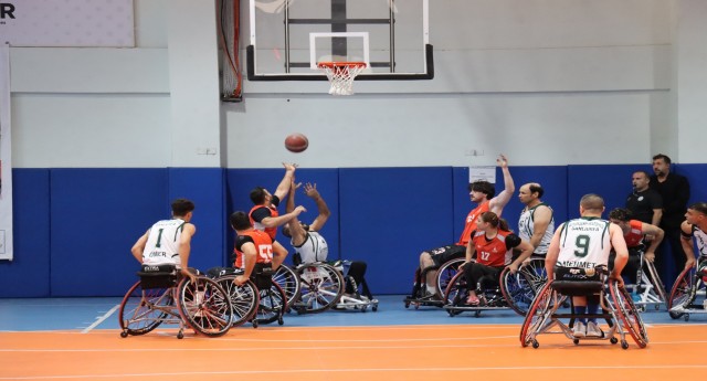 ŞANLIURFA’DA 1. GÖBEKLİTEPE TEKERLEKLİ SANDALYE BASKETBOL TURNUVASI