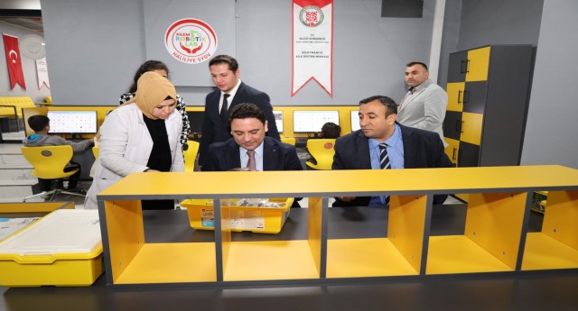 Şanlıurfa’da Bir İlk: Robotik Kodlama Atölyesine Kaymakam Şahin’den